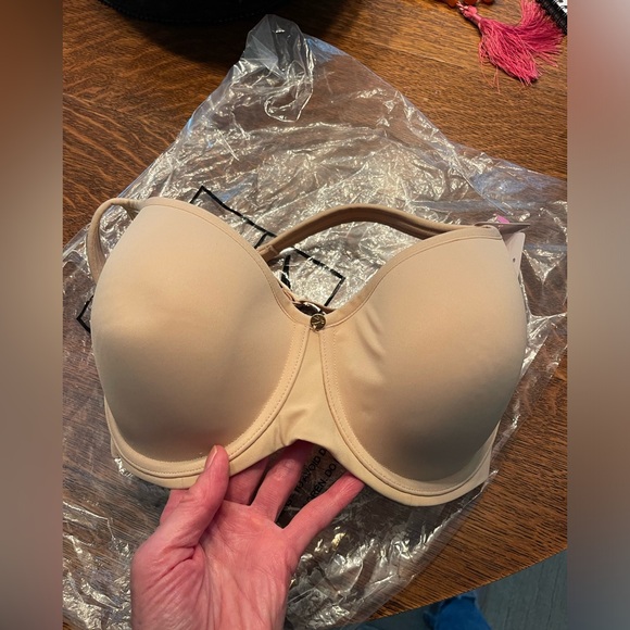 Two for less than one price. Essential bodywear bras. 32F. Nude and Black. NWT - Picture 3 of 9